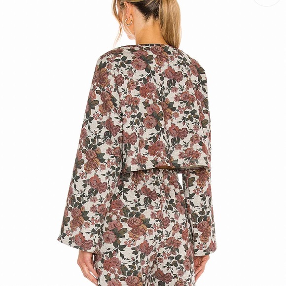 LOVERS + FRIENDS BUTTON DOWN SWEATSHIRT IN RED VICTORIAN FLORAL COTTON SZ S,M - Picture 4 of 8